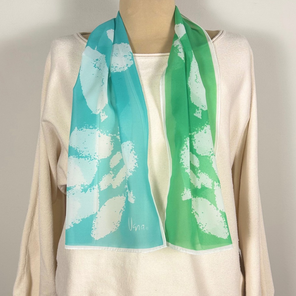Vintage Vera Neumann Chiffon Scarf‎ Signed Green Blue Floral Print 40" x 10" - Picture 7 of 8
